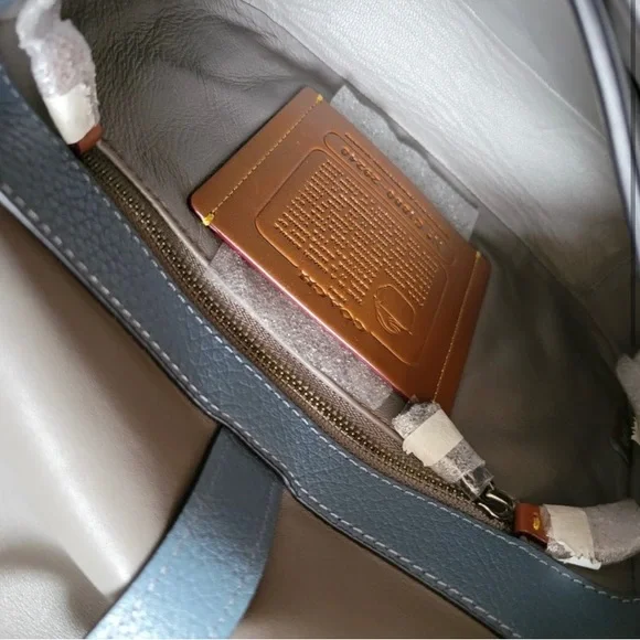 Coach Saddle Bag 23 - Picture 2 of 8